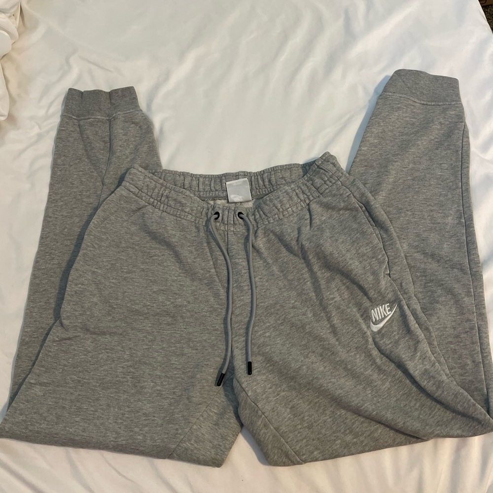 nike grey sweatpants size small